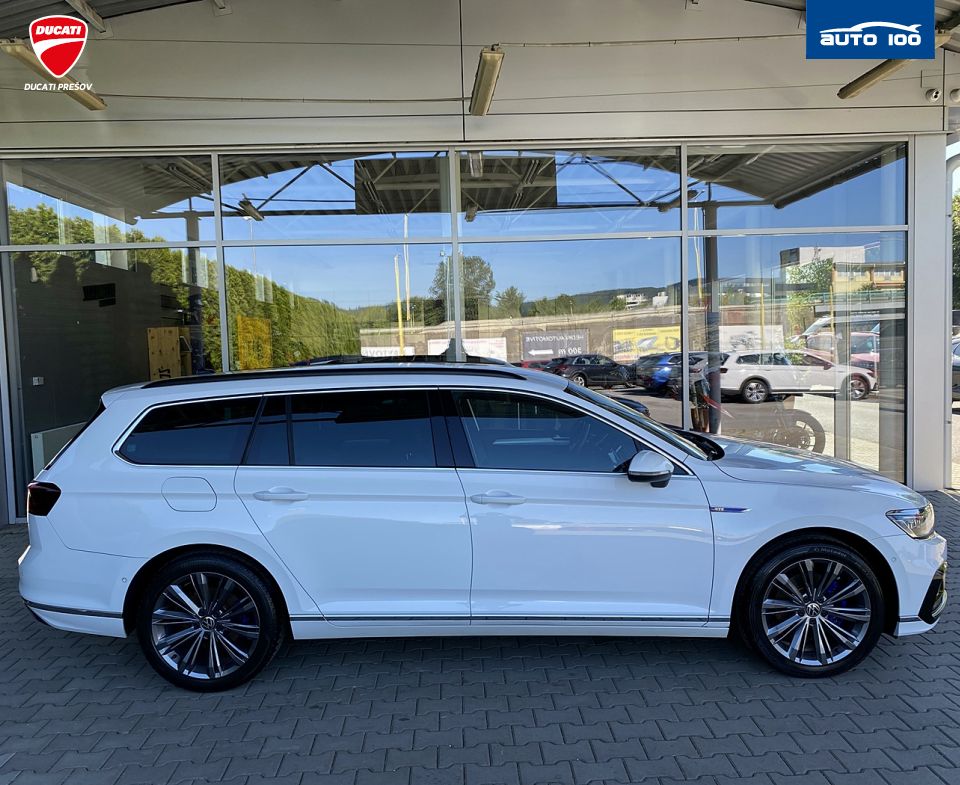 Volkswagen Passat R-Line GTE Variant 1.4 e/TSI eHybrid 160kW 6- DSG