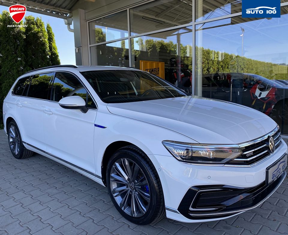 Volkswagen Passat R-Line GTE Variant 1.4 e/TSI eHybrid 160kW 6- DSG