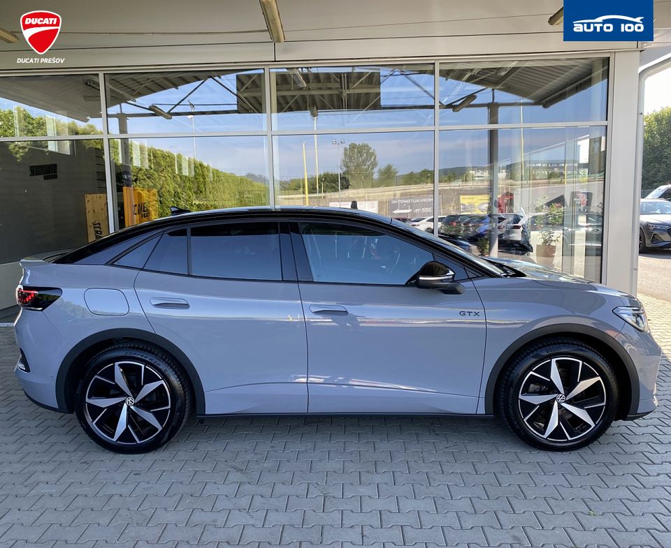 Volkswagen ID.5 GTX 4Motion electric 220kW