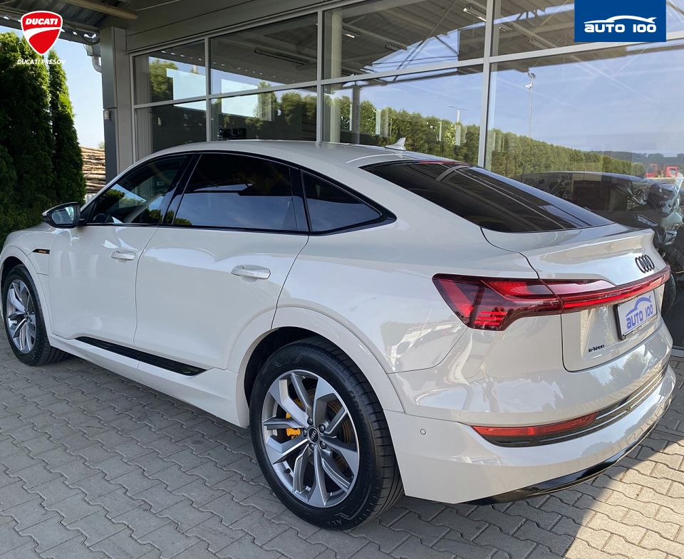 Audi E-tron Sportback advanced quattro 55 electric 300kW