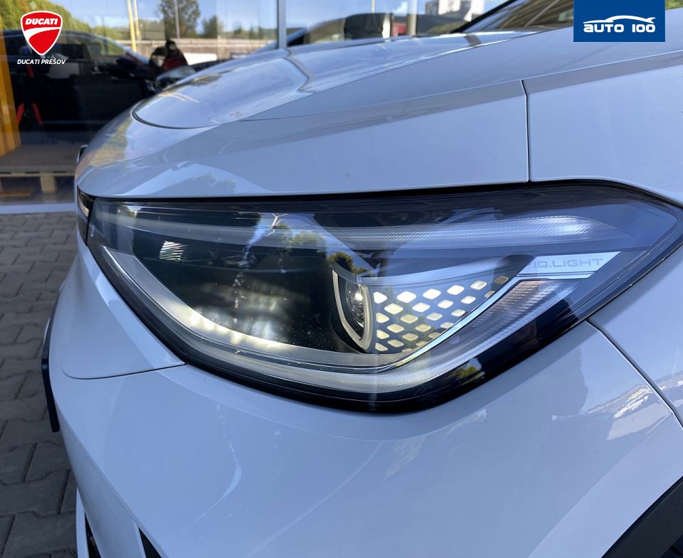 Volkswagen ID.4 GTX 225kW, Tepelné čerpadlo, Matrix-Beam