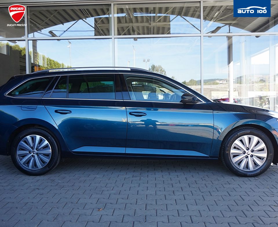 Škoda Superb Estate Style 2.0 TDI 110kW 7-DSG Matrix-Beam