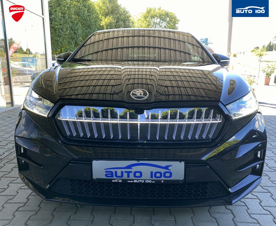 Škoda Enyaq iV RS, 220kW, Tepelné čerpadlo, Matrix-Beam. SoH 90.4%