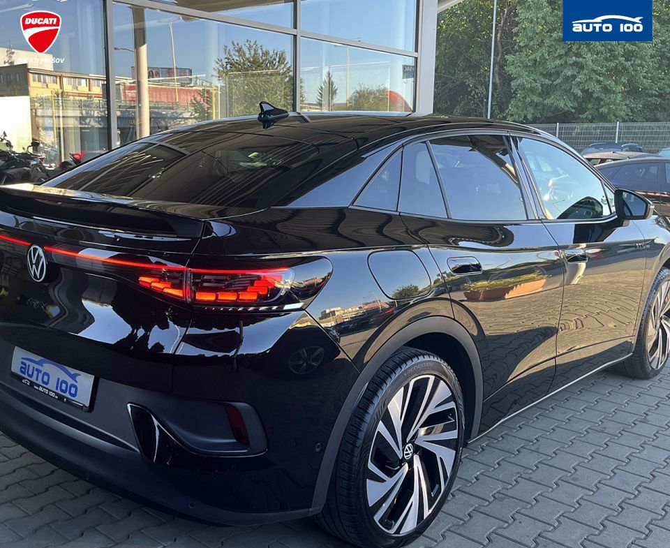 Volkswagen ID.5 GTX 4Motion electric 220kW 1-speed automatic Matrix-Beam