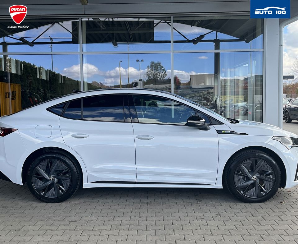 Škoda Enyaq RS iV electric 220kW, Matrix-Beam