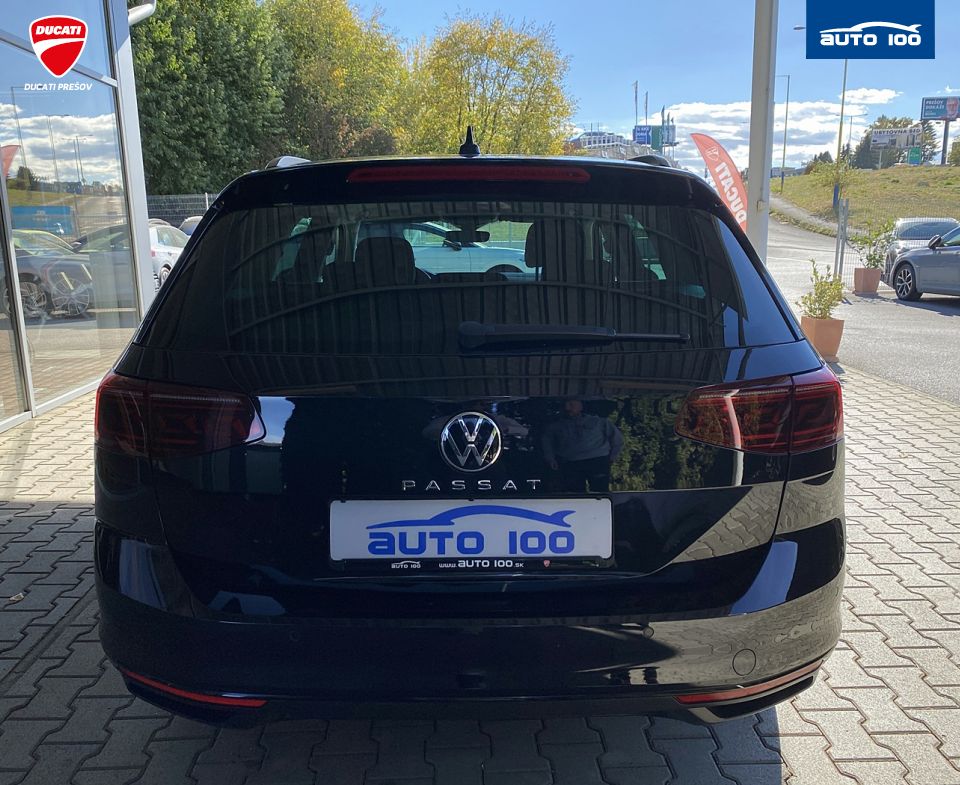 Volkswagen Passat Variant Business 2.0 TDI SCR 110kW, Matrix-Beam,