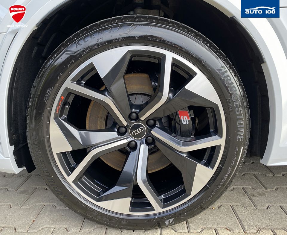 Audi e-tron S quattro 370kW, Multi Matrix-Beam,